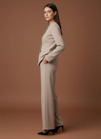 Conjunto de cuello redondo con pantalón