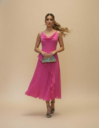 Vestido de falda con tablones y olan Amara