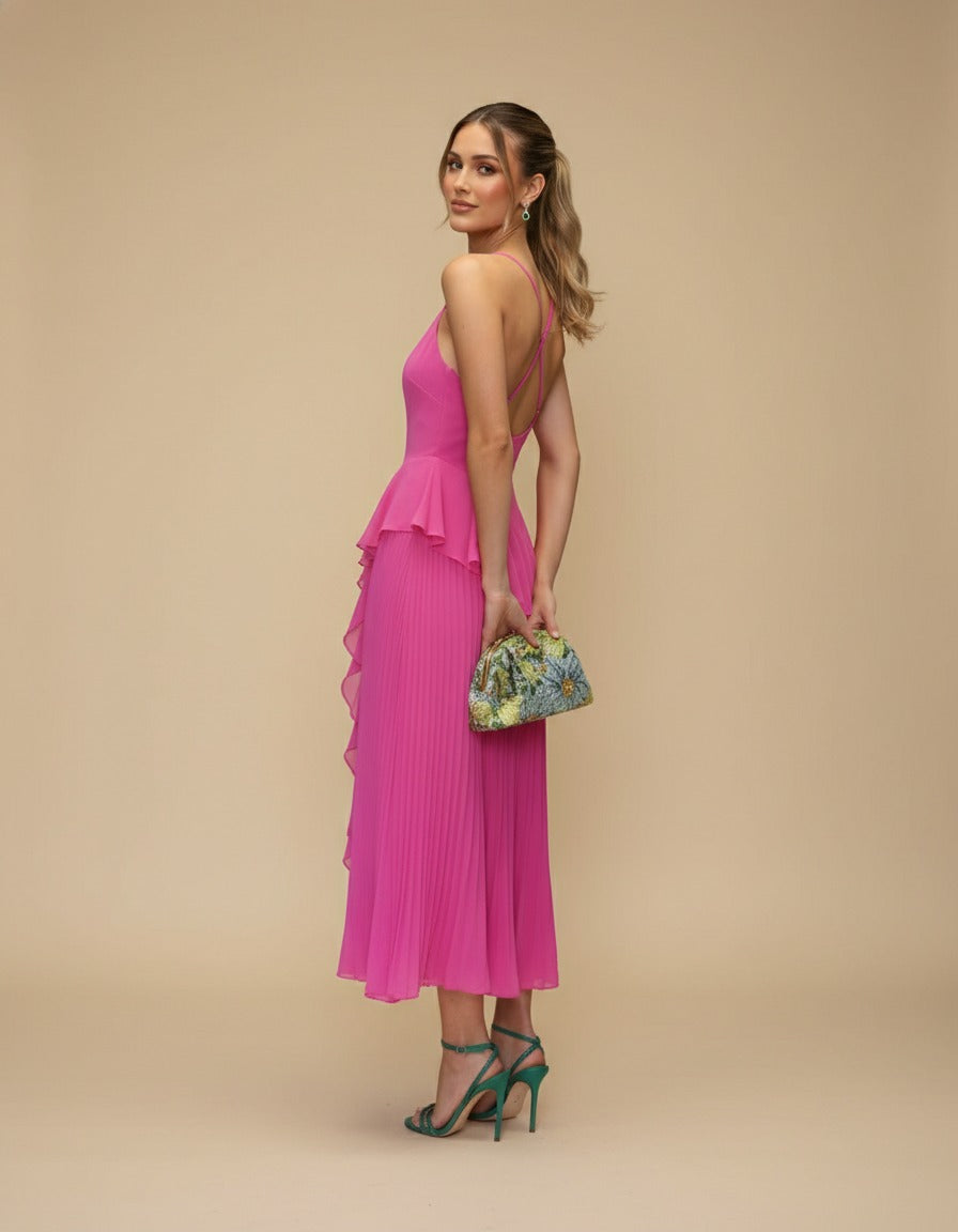 Vestido de falda con tablones y olan Amara