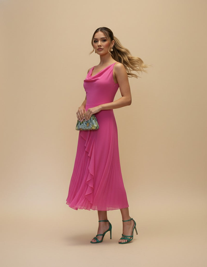 Vestido de falda con tablones y olan Amara