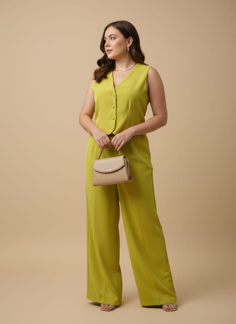 Conjunto de chaleco y pantalón