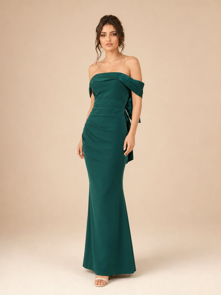 Vestido off shoulder con moño