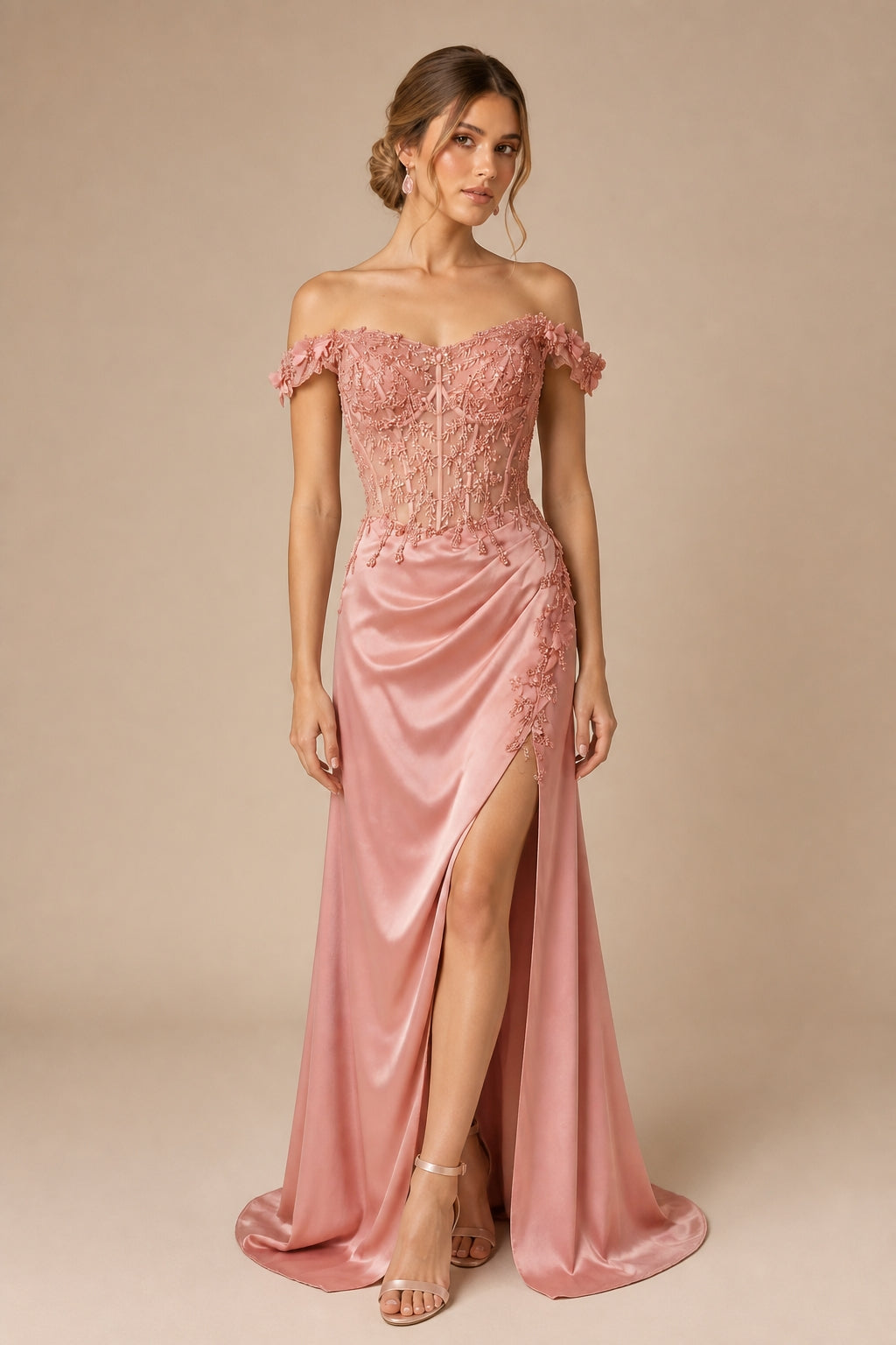 Vestido strapless bordado Lottie