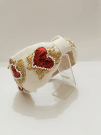 Diadema Queen of hearts