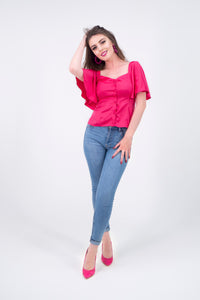 Blusa con botones mangas con vuelo